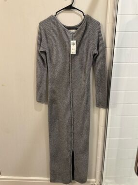 Abercrombie & Fitch Light Gray Ribbed Button-Front Knit Dress